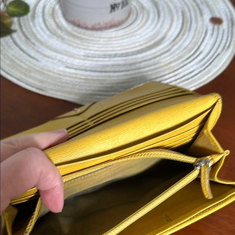 Fendi Zucca Canvas Wallet - Picture 7 of 8